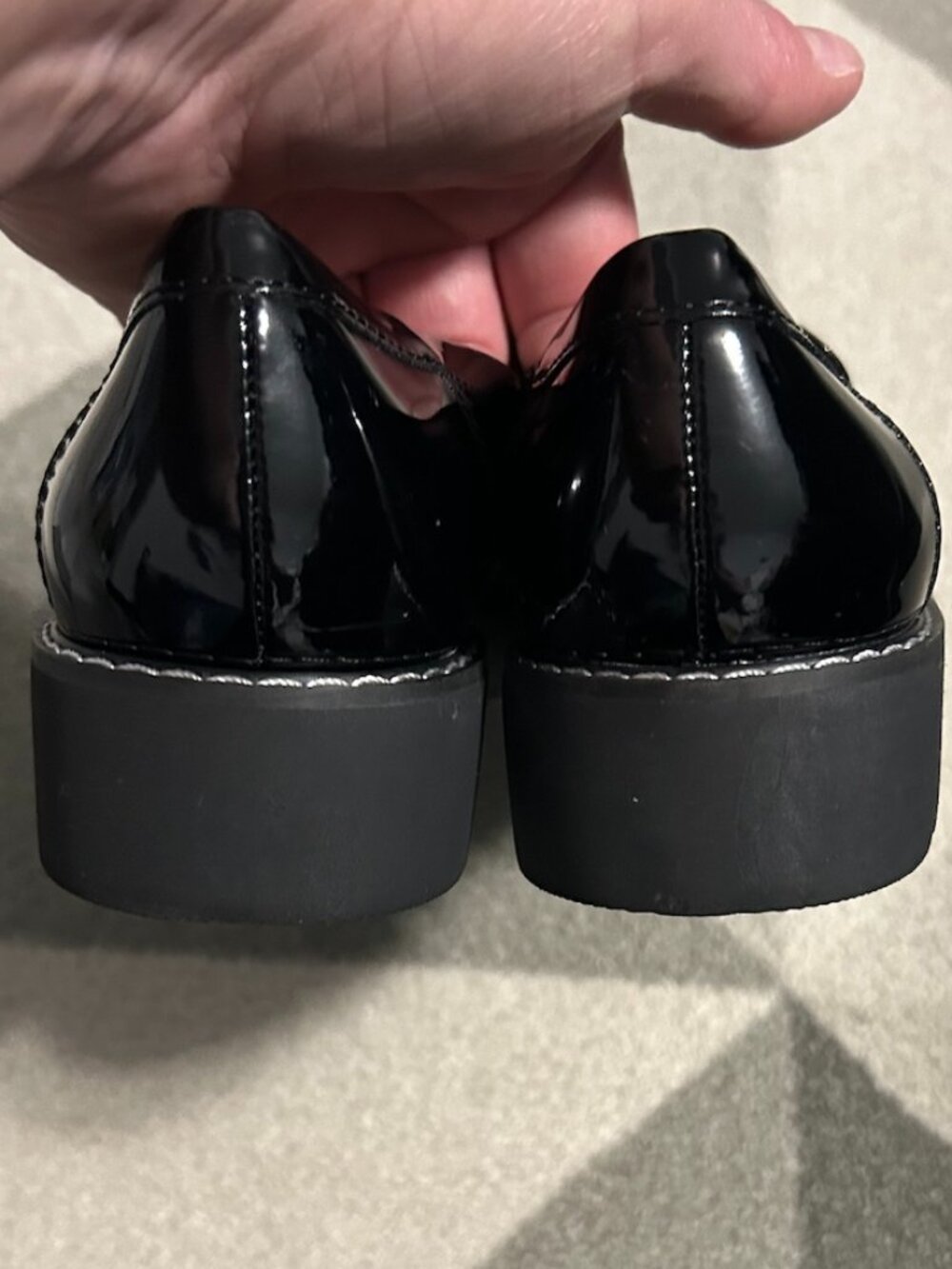 Franco Sarto Cassandra Black Patent Leather Penny Loafers Lug Sole Women's 7.5M - Picture 7 of 12